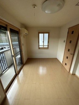 ホームズ斉藤Ⅱ リビング