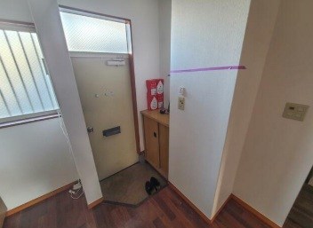 コーポアヤベ 玄関