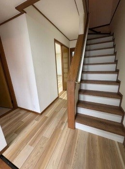 小矢部テラスハウス  玄関