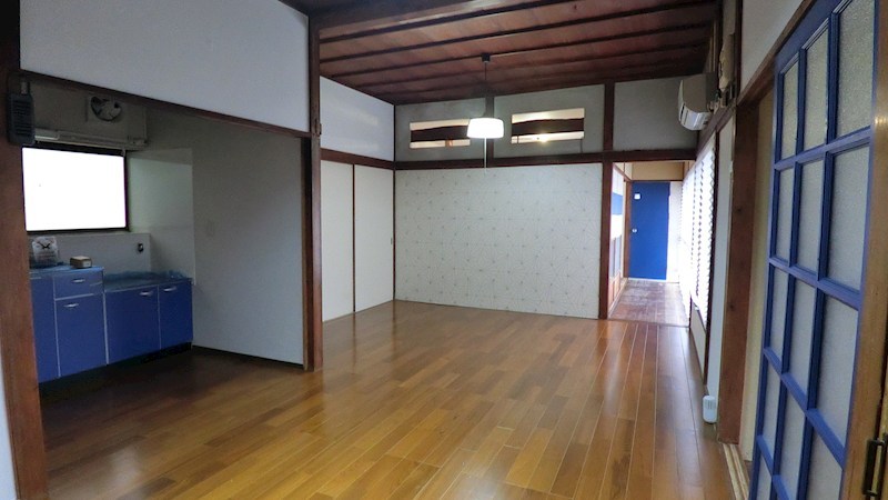 南下浦町松輪戸建 リビング