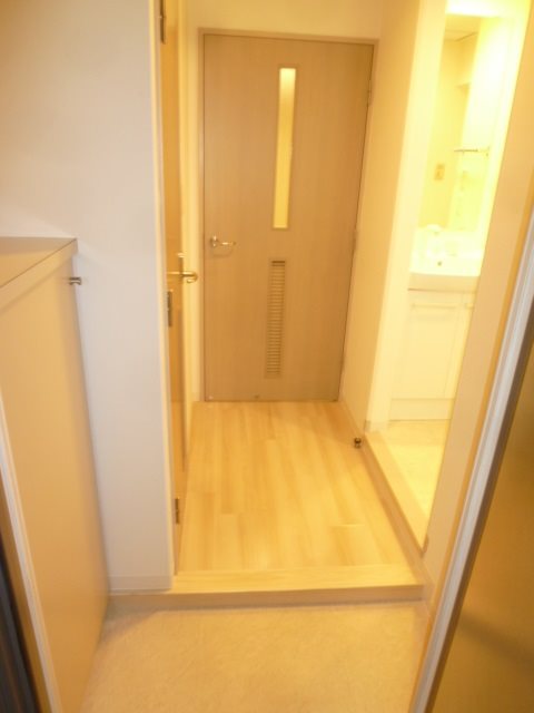 マーレ大井 玄関