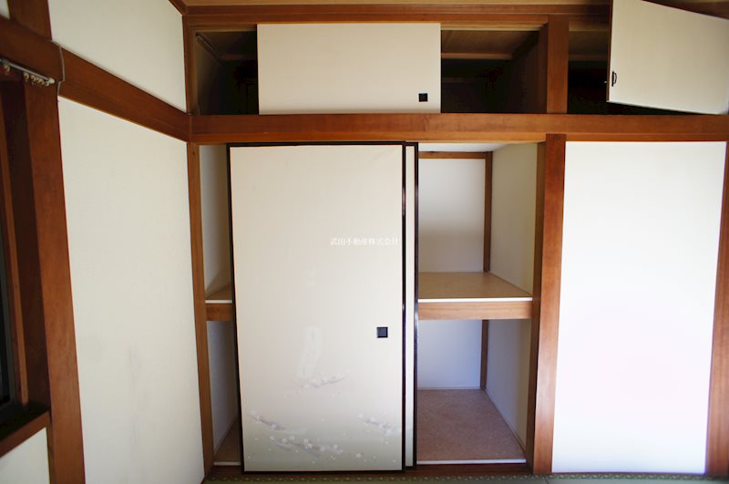 小川貸家 収納