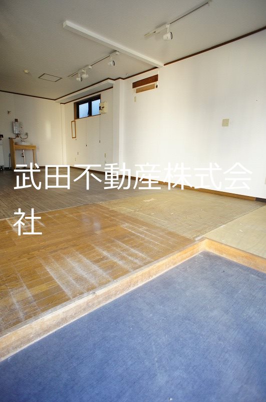 弓矢店舗 玄関