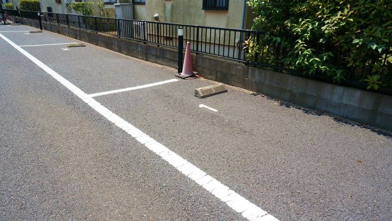 ソレイユ上山Ⅱ 駐車場