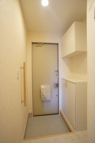 サジタリアE 玄関
