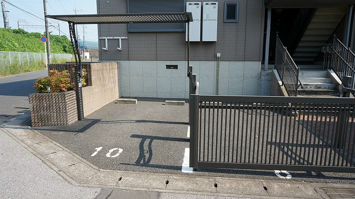グランメールＢ 駐車場