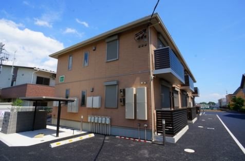 ルミエール 駐車場