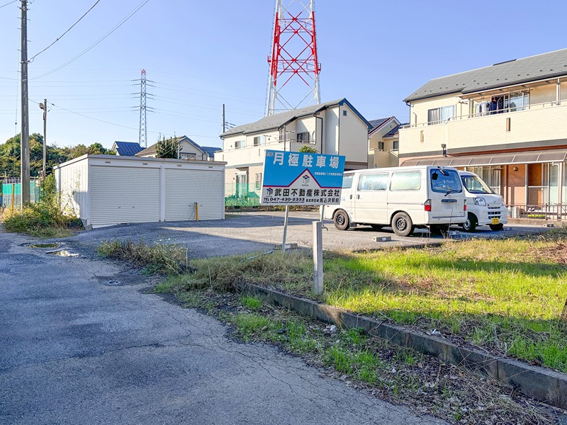 藤や駐車場 駐車場