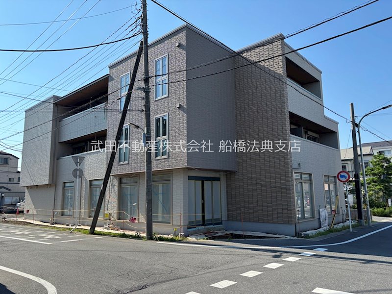 オアシス　アルファ 外観