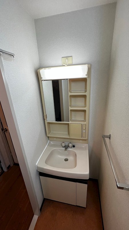 エステート梶ヶ谷 洗面所
