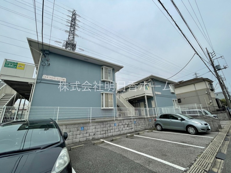 ネオ・リビエールⅠ 駐車場