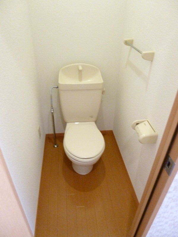エクレール トイレ