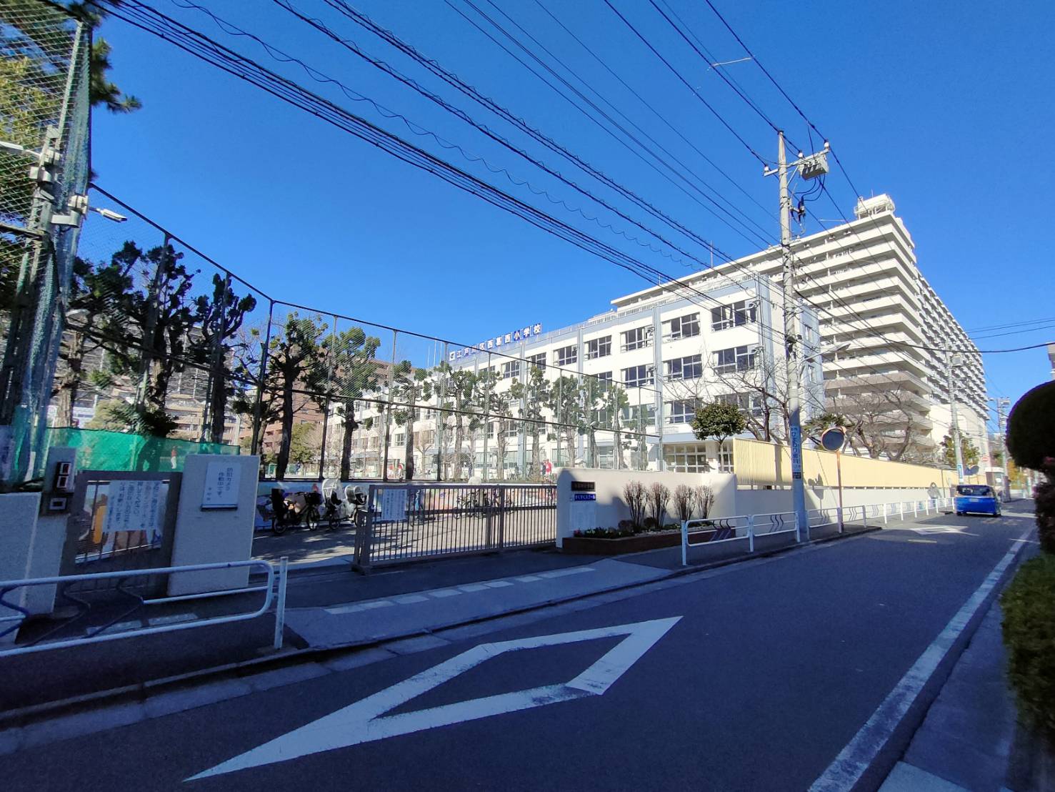 グランカーサ西葛西 小学校