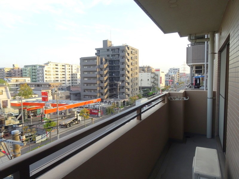 ロイヤルシラコ ベランダ