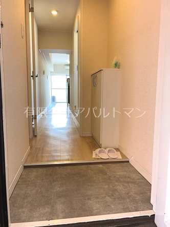 リアライズ尾頭橋　 玄関