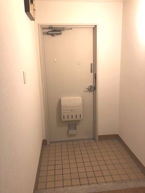 一光ハイツ尾頭橋 玄関