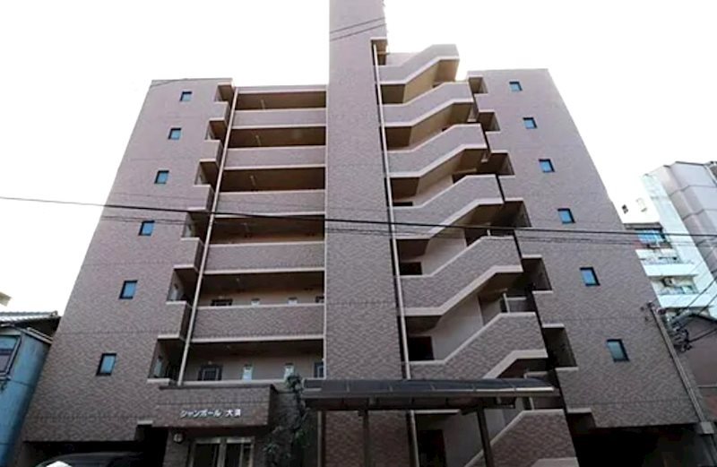 シャンポール大須 外観
