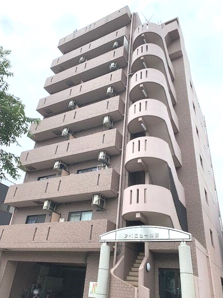 アベニュー神宮 外観
