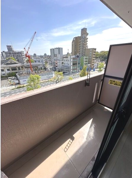 アベニュー神宮 ベランダ