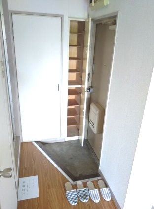 スクエア橘 玄関
