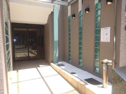 LUMINOUS　TSURUMAKOEＮ(旧エルスタンザ鶴舞公園) エントランス
