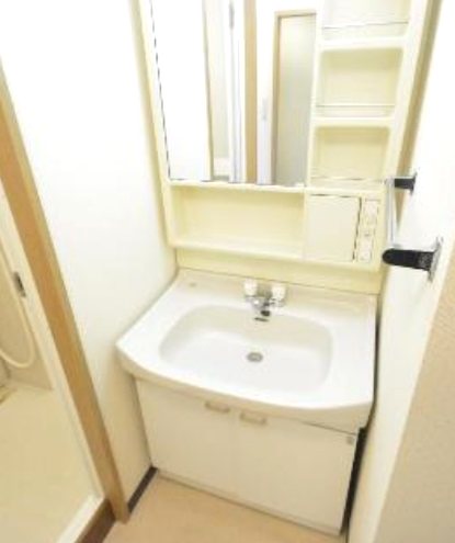 ゴールドハイツ渡辺 洗面所