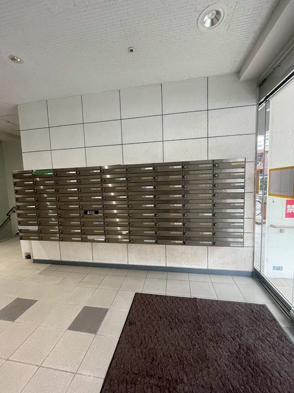 メゾン大曽根 エントランス