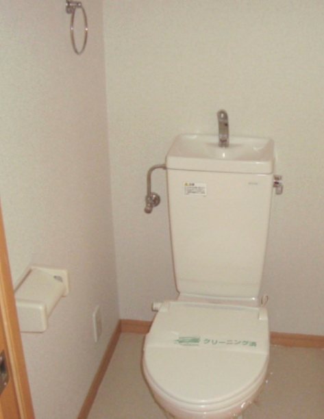 スリーウェイ金山 トイレ