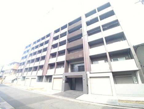 TRI－STAGE 外観