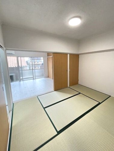 横広ハイツ ベッドルーム