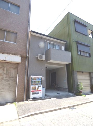 メゾン伊勢山 外観