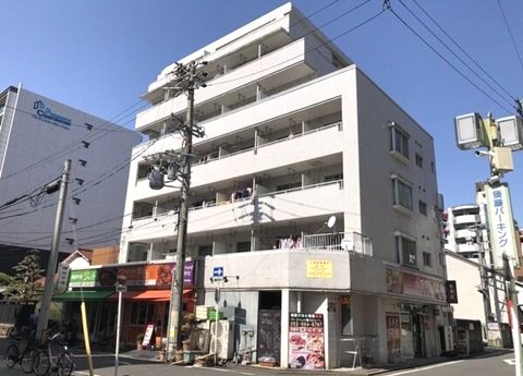 シャトー栄 外観
