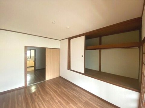 伊勢山ハイム 収納
