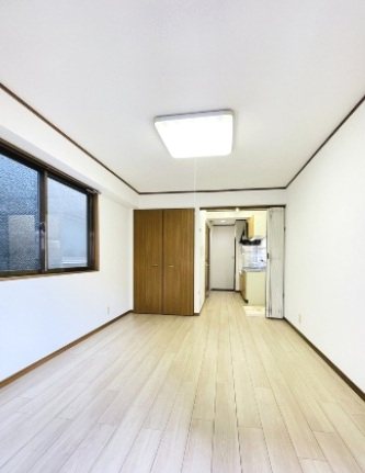 ジュネスドミール金山 キッチン
