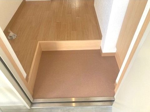 名古屋七条エンブルコート 玄関