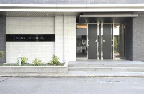 LaDouceur黒川 エントランス