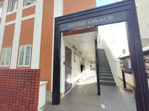 MORE GRACE エントランス