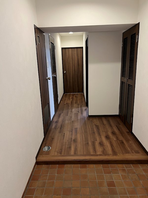 三旺マンション金山 玄関