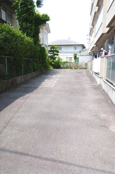 ２１st. CENTURY 駐車場