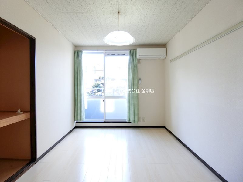 アミティハイム リビング