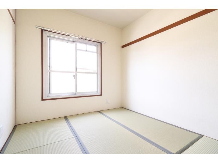 ＵＲ金剛団地　333号棟 ベッドルーム