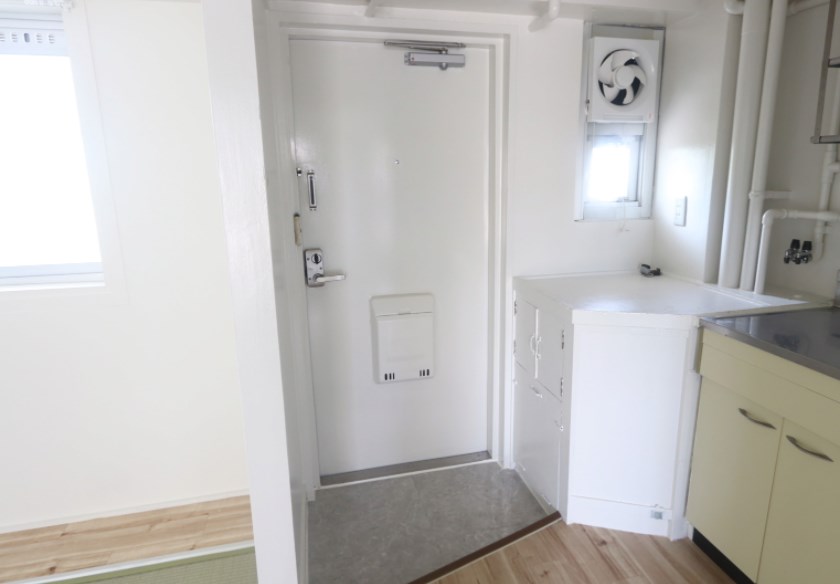 ビレッジハウス南野田6号棟  玄関