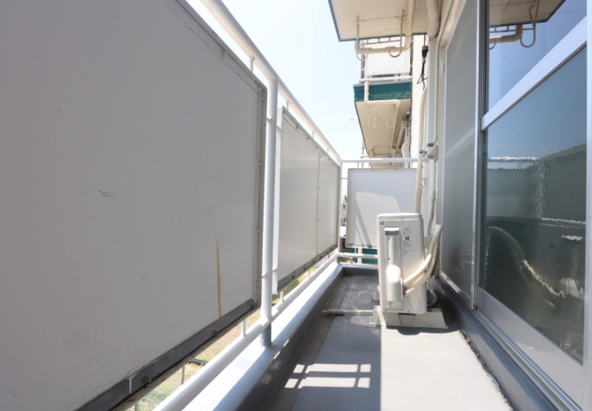 ビレッジハウス南野田6号棟  ベランダ