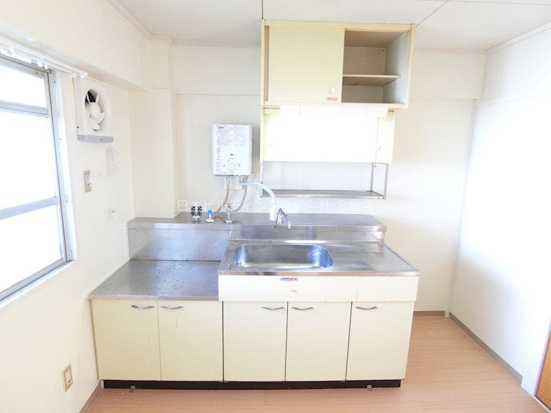 ビレッジハウス伏屋10号棟 キッチン