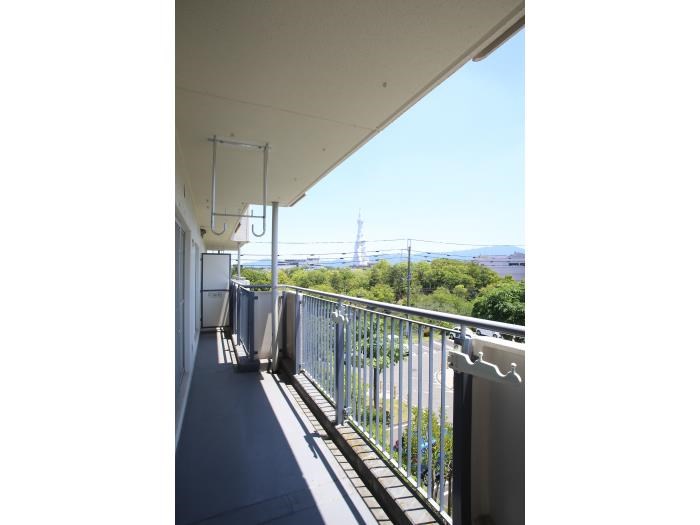 ＵＲ藤沢台第3住宅　317号棟  ベランダ
