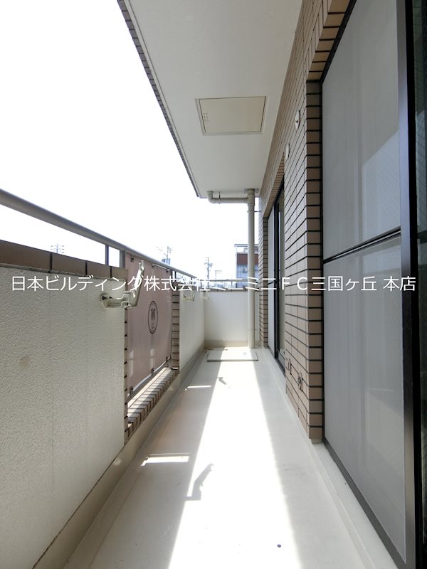ウインザー皐月 ベランダ