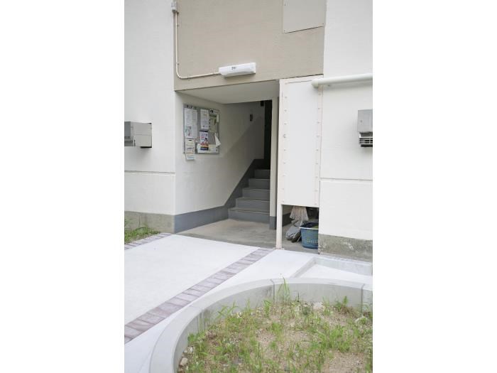 ＵＲ金剛団地　351号棟 その他外観1