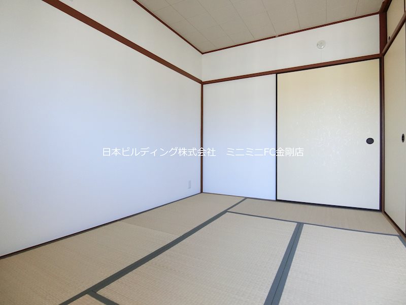ＵＲ金剛団地　351号棟 ベッドルーム