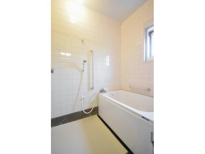 UR泉北茶山台二丁団地6棟 風呂画像