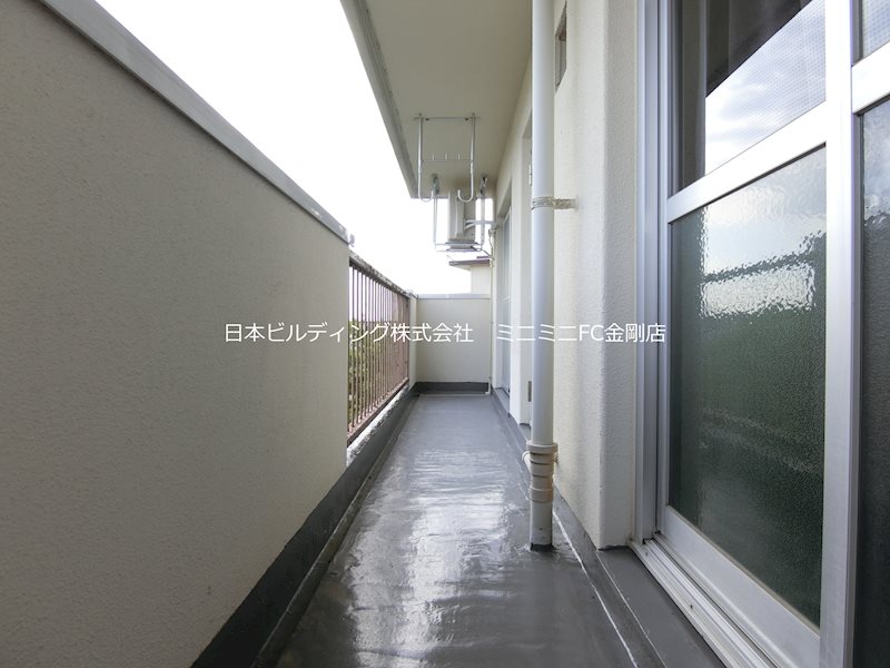 ＵＲ金剛団地　332号棟 ベランダ